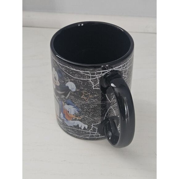 Disney Halloween Mug Who's Scared Vampire Mickey‎ Mouse And Friends Cup - Picture 5 of 7